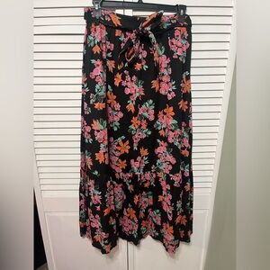 Ann Taylor Cotton Full Length Maxi Skirt Black Floral with Tie Waist 10